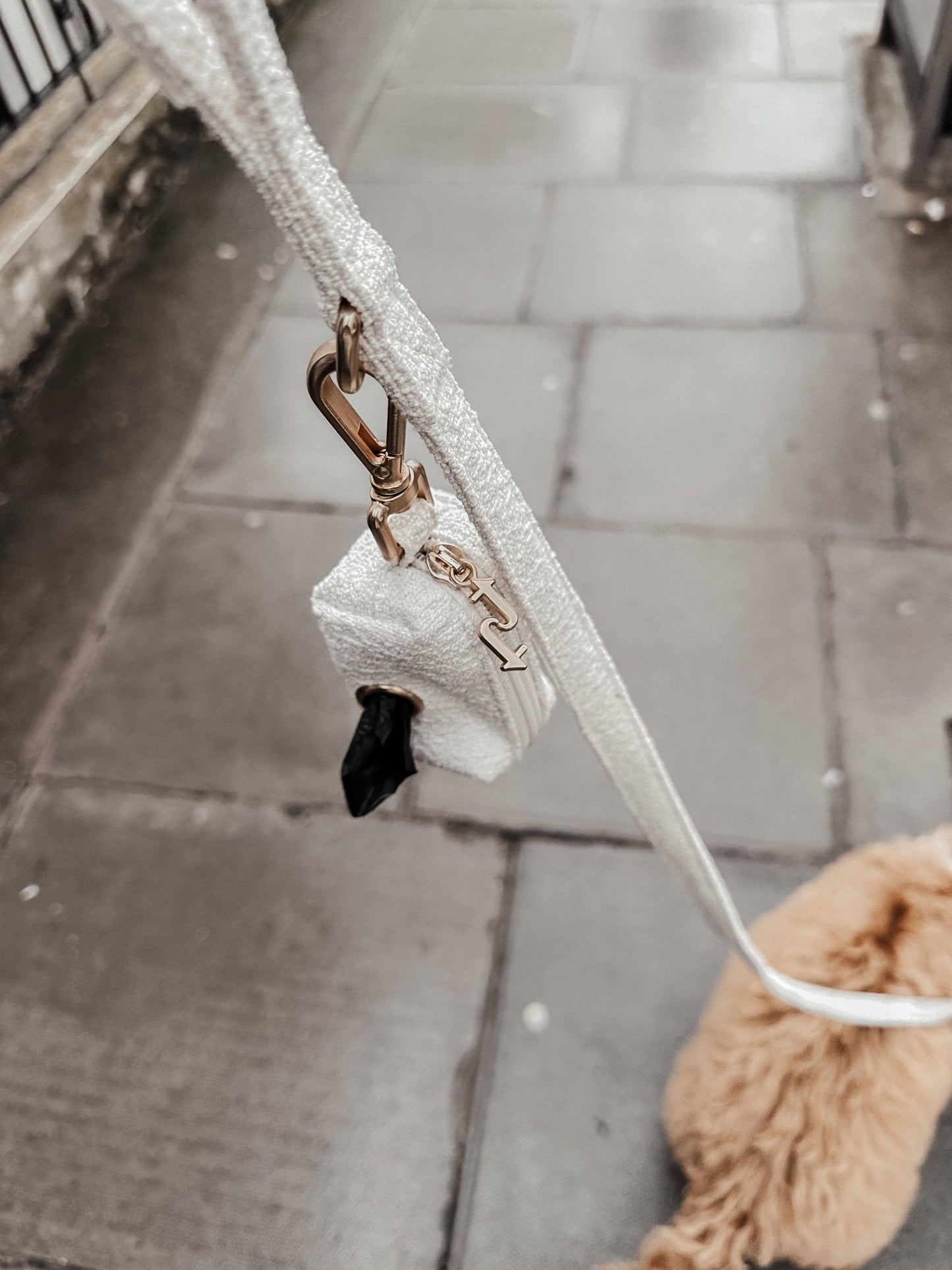 Porte-sac à crottes Marshmallow Bouclé